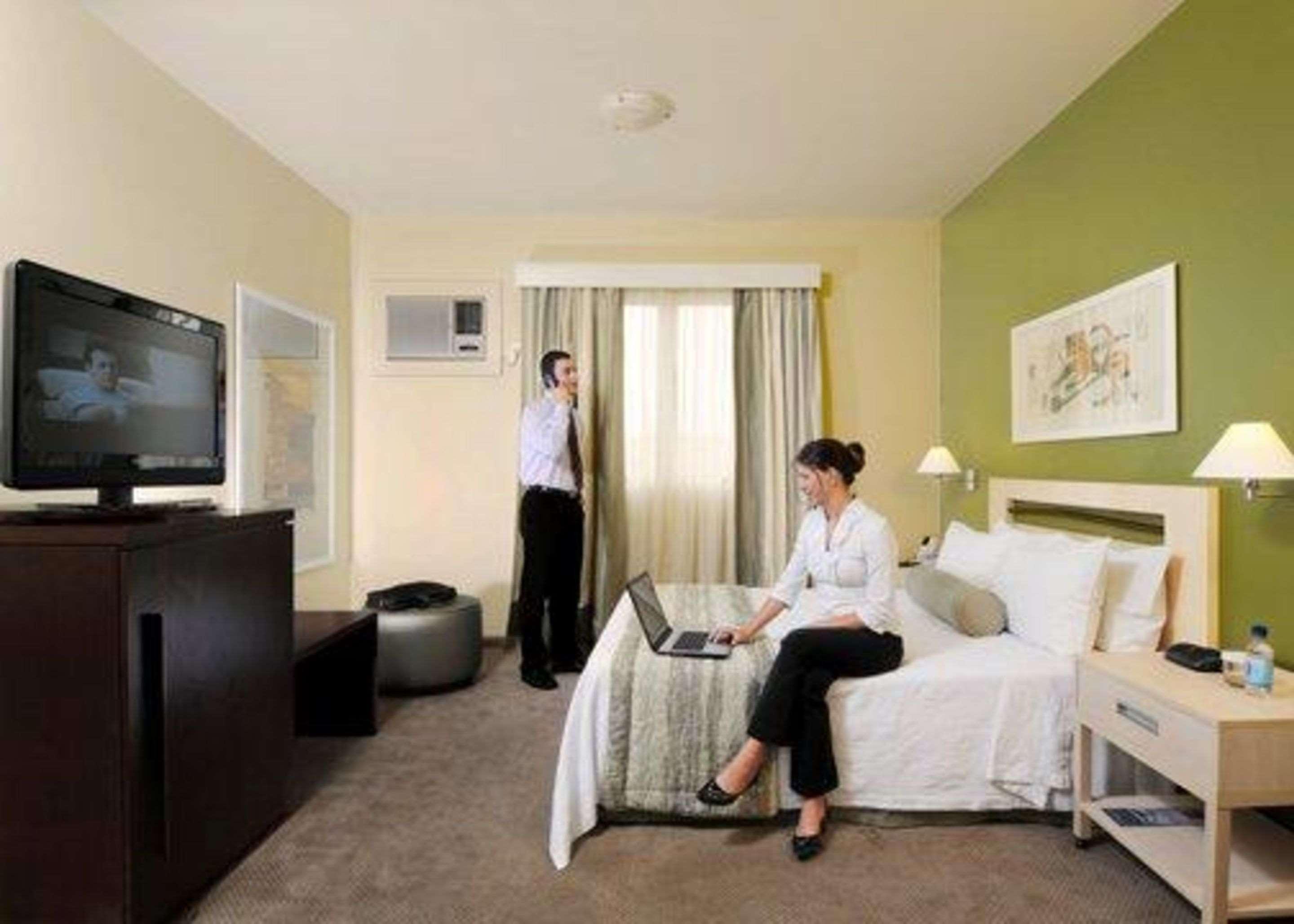 Ibis Styles Alphaville 3*